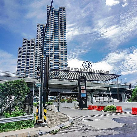 Oyo 90776 Fortune 88 Grand Kamala Lagoon Bekasi Exterior foto